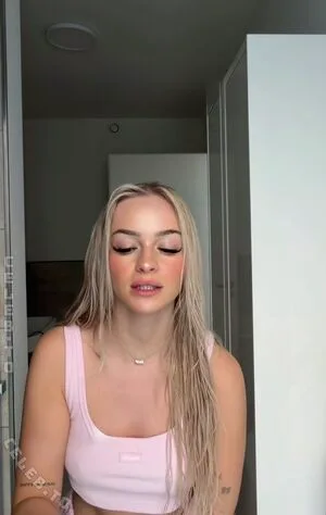 Zclina OnlyFans Leaked Free Thumbnail Picture - #4fRJUpo6jo