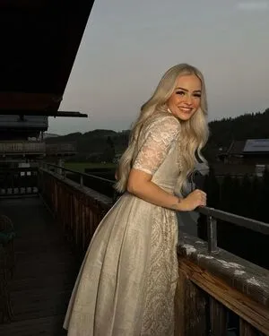 Zclina OnlyFans Leaked Free Thumbnail Picture - #CXZD5zXZoH