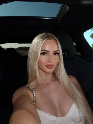 Zclina OnlyFans Leaked Free Thumbnail Picture - #mUR618OaLR
