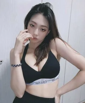 Zebra Yang OnlyFans Leaked Free Thumbnail Picture - #UwkMhu89Al