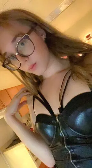 Zee R OnlyFans Leaked Free Thumbnail Picture - #EVKh4I7jtv