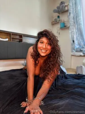 Zeenath OnlyFans Leaked Free Thumbnail Picture - #4ftwdC0xF1