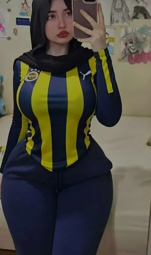 Zelal OnlyFans Leaked Free Thumbnail Picture - #5CDRngzyfq