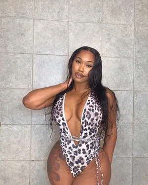Zelie Timothy OnlyFans Leaked Free Thumbnail Picture - #HQOset2Pm5