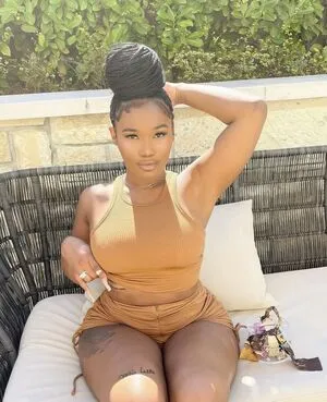 Zelie Timothy OnlyFans Leaked Free Thumbnail Picture - #UPwEie3bsM