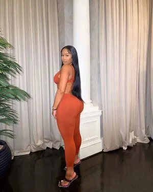 Zelie Timothy OnlyFans Leaked Free Thumbnail Picture - #jqhrCb84Bd