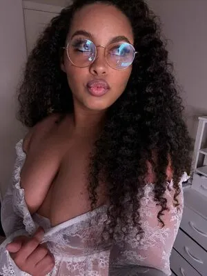 Zelori OnlyFans Leaked Free Thumbnail Picture - #4XsyrTg8gJ