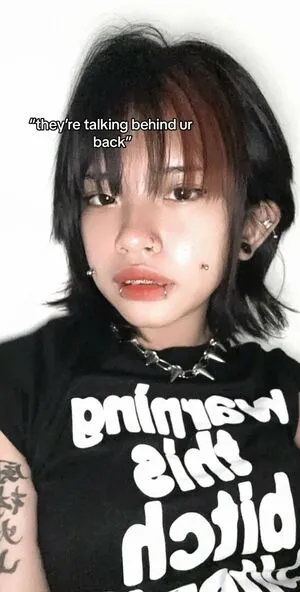 Zems3lling OnlyFans Leaked Free Thumbnail Picture - #HuNMYeAZek