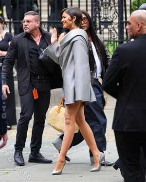 Zendaya OnlyFans Leaked Free Thumbnail Picture - #5PqMf717dc
