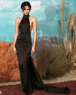 Zendaya OnlyFans Leaked Free Thumbnail Picture - #7hECo7HqwV