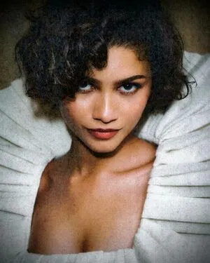 Zendaya OnlyFans Leaked Free Thumbnail Picture - #8dCDHZN8aM