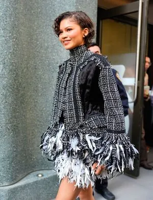 Zendaya OnlyFans Leaked Free Thumbnail Picture - #EmjdMkam2L