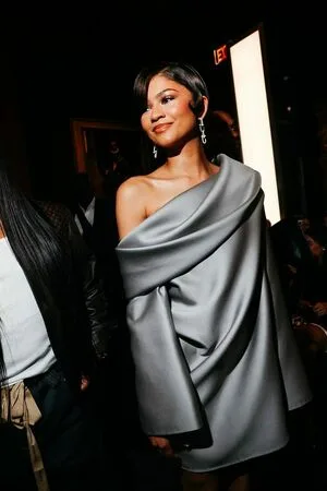 Zendaya OnlyFans Leaked Free Thumbnail Picture - #HSUxILYzGd