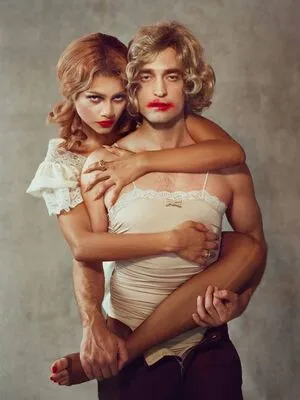 Zendaya OnlyFans Leaked Free Thumbnail Picture - #PVXY70LOTc