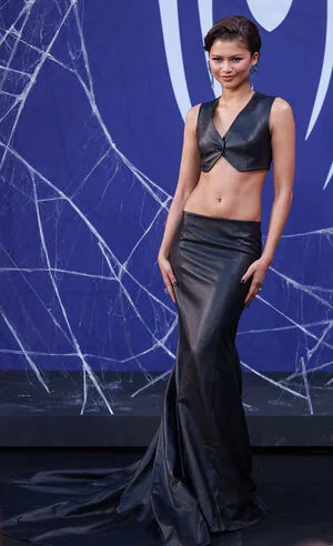 Zendaya OnlyFans Leaked Free Thumbnail Picture - #QNWIAcJnEa
