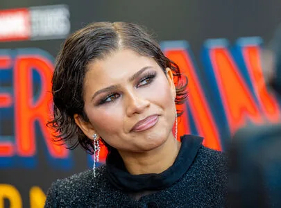 Zendaya OnlyFans Leaked Free Thumbnail Picture - #Ze8qsZf0SH