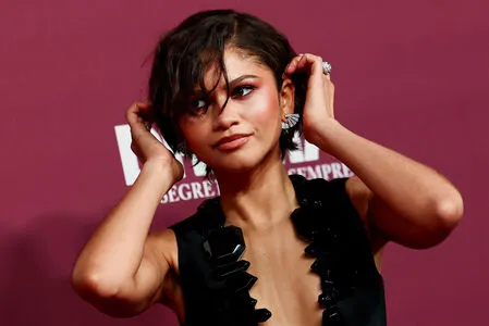 Zendaya OnlyFans Leaked Free Thumbnail Picture - #cDfxyZfkPS