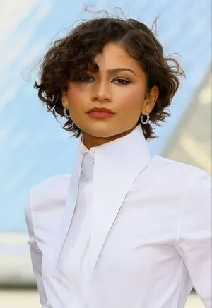 Zendaya OnlyFans Leaked Free Thumbnail Picture - #edIFqfmuIO