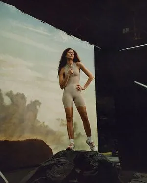 Zendaya OnlyFans Leaked Free Thumbnail Picture - #euQbKINInT