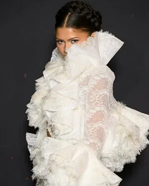 Zendaya OnlyFans Leaked Free Thumbnail Picture - #hfeDkaSt6V