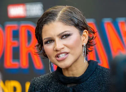 Zendaya OnlyFans Leaked Free Thumbnail Picture - #iuCmiZSodQ