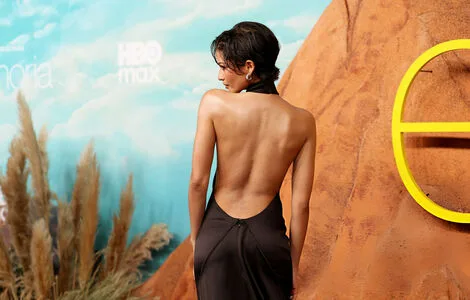 Zendaya OnlyFans Leaked Free Thumbnail Picture - #juDwaXGKCT