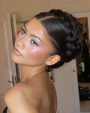Zendaya OnlyFans Leaked Free Thumbnail Picture - #khJBS7WN0B