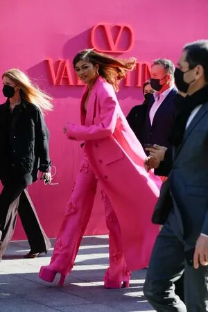 Zendaya OnlyFans Leaked Free Thumbnail Picture - #wj6IugHJun