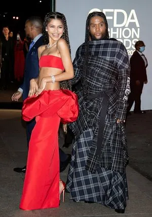 Zendaya Coleman OnlyFans Leaked Free Thumbnail Picture - #KAfPjFQzj8