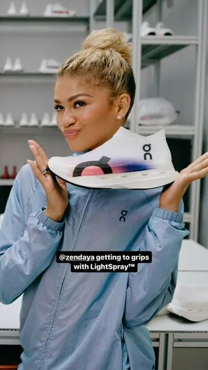 Zendaya OnlyFans Leaked Free Thumbnail Picture - #3672rqRuIs