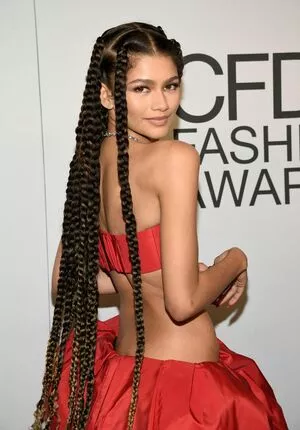 Zendaya OnlyFans Leaked Free Thumbnail Picture - #6VJm8RCjVM