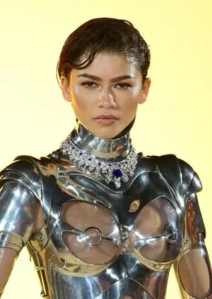 Zendaya OnlyFans Leaked Free Thumbnail Picture - #7Ewm5kGLLR