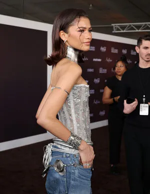 Zendaya OnlyFans Leaked Free Thumbnail Picture - #BzCxGwXFJV