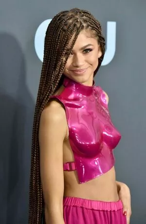 Zendaya OnlyFans Leaked Free Thumbnail Picture - #F9jJ0xk0Cm