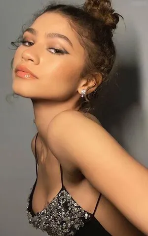 Zendaya OnlyFans Leaked Free Thumbnail Picture - #HcUrqpKrvx