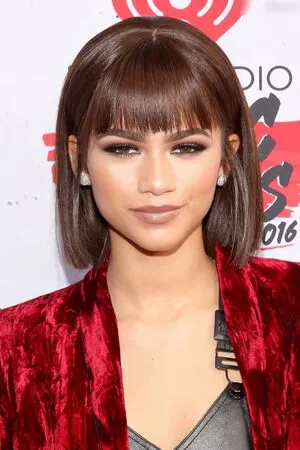 Zendaya OnlyFans Leaked Free Thumbnail Picture - #IpyL5RLqFh