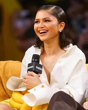 Zendaya OnlyFans Leaked Free Thumbnail Picture - #JIqXdVcAgP