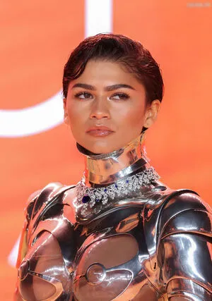 Zendaya OnlyFans Leaked Free Thumbnail Picture - #UjjOuiRamG