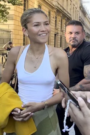 Zendaya OnlyFans Leaked Free Thumbnail Picture - #ZvvbLsreWb