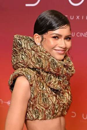 Zendaya OnlyFans Leaked Free Thumbnail Picture - #haALTj0deD