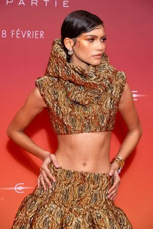 Zendaya OnlyFans Leaked Free Thumbnail Picture - #iYGR2EKI0u