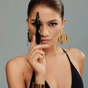 Zendaya OnlyFans Leaked Free Thumbnail Picture - #kyFOrt5hYQ