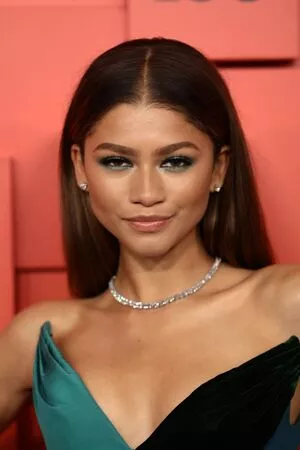 Zendaya OnlyFans Leaked Free Thumbnail Picture - #lO4toGGR2g