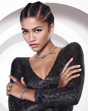 Zendaya OnlyFans Leaked Free Thumbnail Picture - #s9dmFWEulg