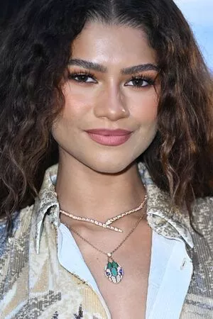 Zendaya OnlyFans Leaked Free Thumbnail Picture - #wT7Vk0x4ft