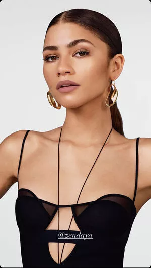 Zendaya OnlyFans Leaked Free Thumbnail Picture - #wtH1TfC8tm