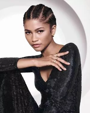 Zendaya OnlyFans Leaked Free Thumbnail Picture - #zjpRgx9wdB