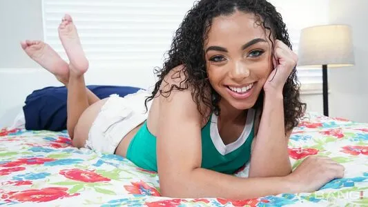 Zerella Skies OnlyFans Leaked Free Thumbnail Picture - #HCG7qKDgG5