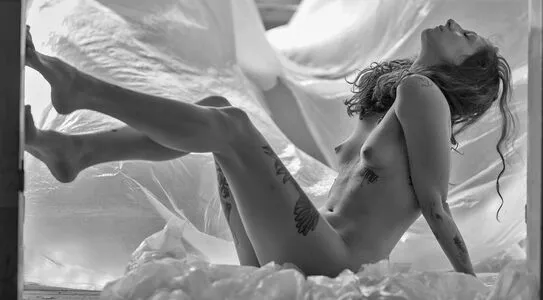 Zeynep Renda OnlyFans Leaked Free Thumbnail Picture - #L6JQSK4H6e