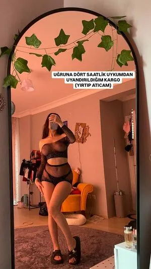 Zeynepiksy OnlyFans Leaked Free Thumbnail Picture - #Q4m9E2zBH9